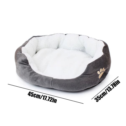 "Cozy Crib for Tiny Tails: The Pawsitively Plush 45*35CM Pet Paradise for Spoiled Small Dogs and Cats!"