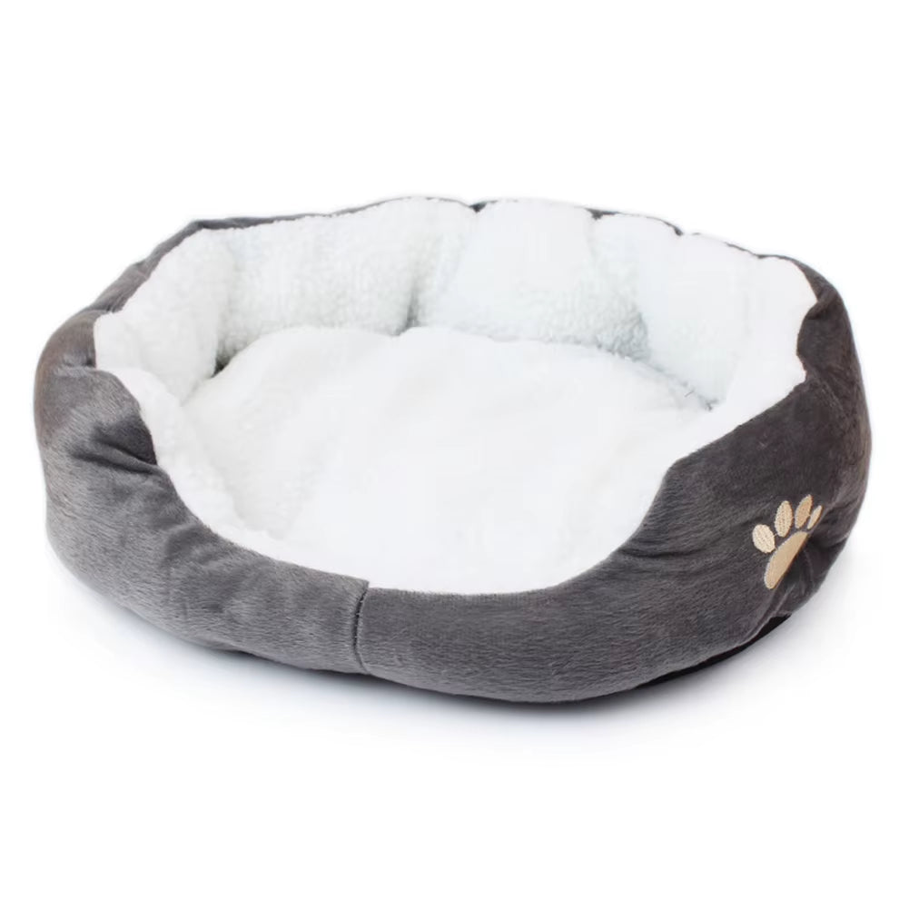 "Cozy Crib for Tiny Tails: The Pawsitively Plush 45*35CM Pet Paradise for Spoiled Small Dogs and Cats!"